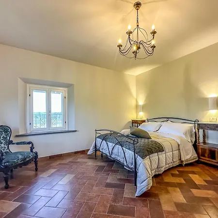 Naldi Relais Отель