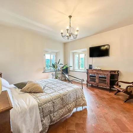 Hotel Naldi Relais *