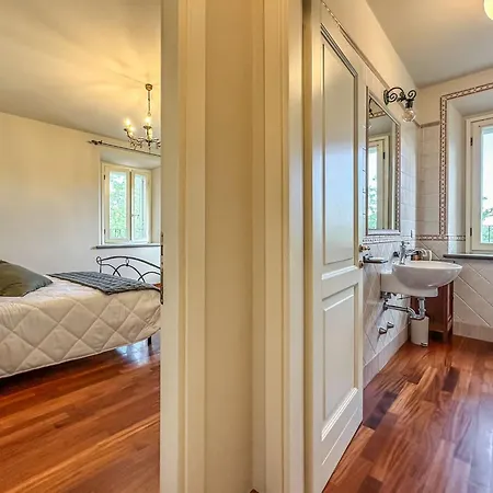 Naldi Relais Отель