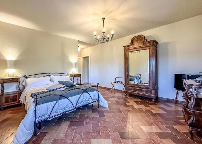 מלון Naldi Relais *